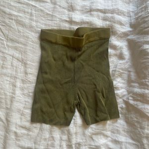 Jacquemus Khaki La Montagne 'Le Short Arancia' Shorts